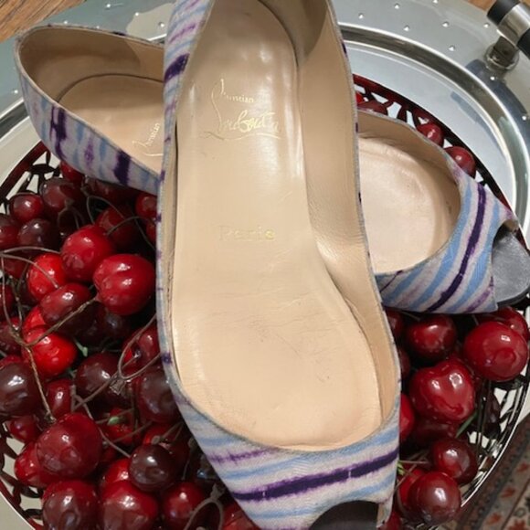 Christian Louboutin Flats - Picture 1 of 15
